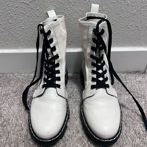 -Rag & Bone - Shiloh Boot - Antique White - Sz 37 worn once